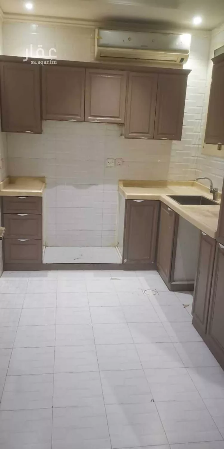 شقة للإيجار في شارع عنابه, حي ظهرة لبن, مدينة الرياض, منطقة الرياض صورة 3