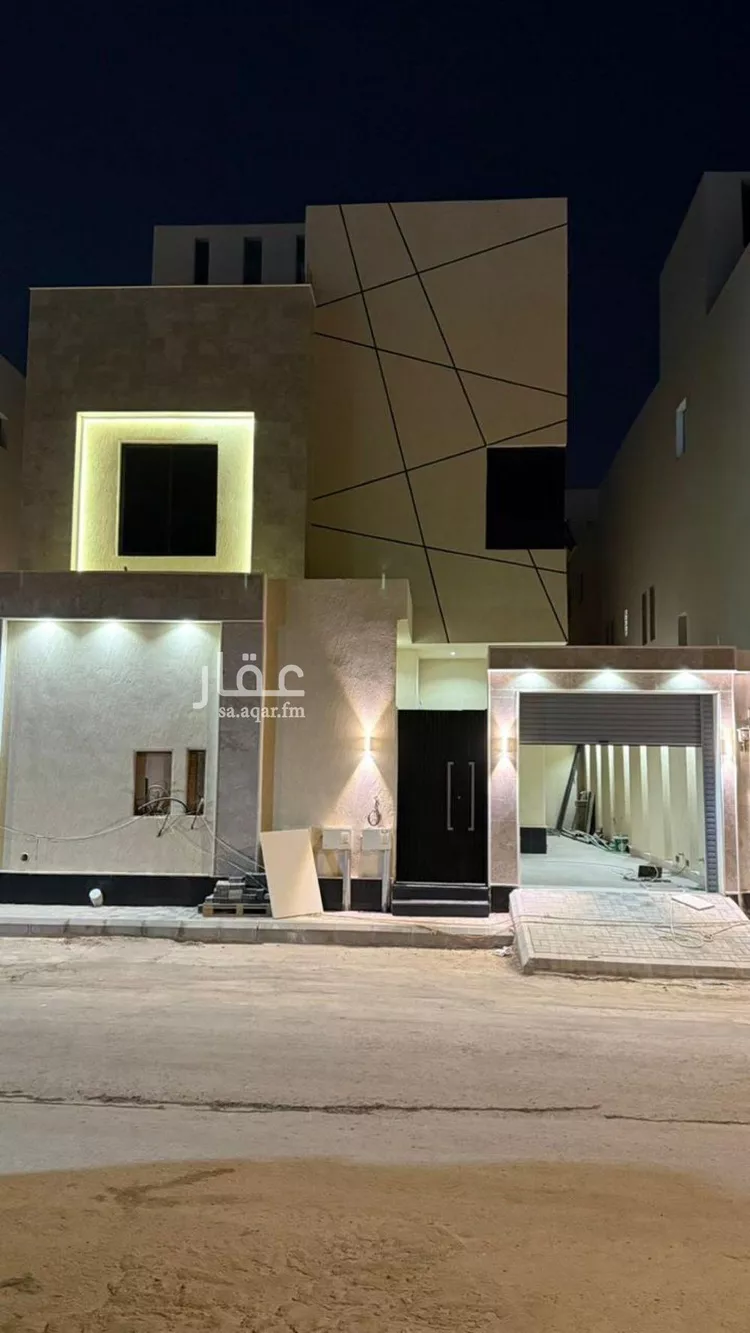 Floor for Sale in Riyadh Al Janadriyah 8