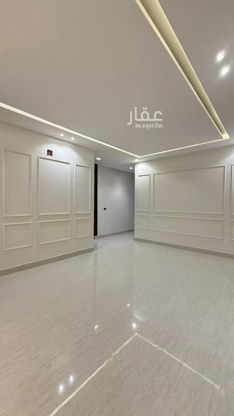 Floor for Sale in Riyadh Al Janadriyah 15