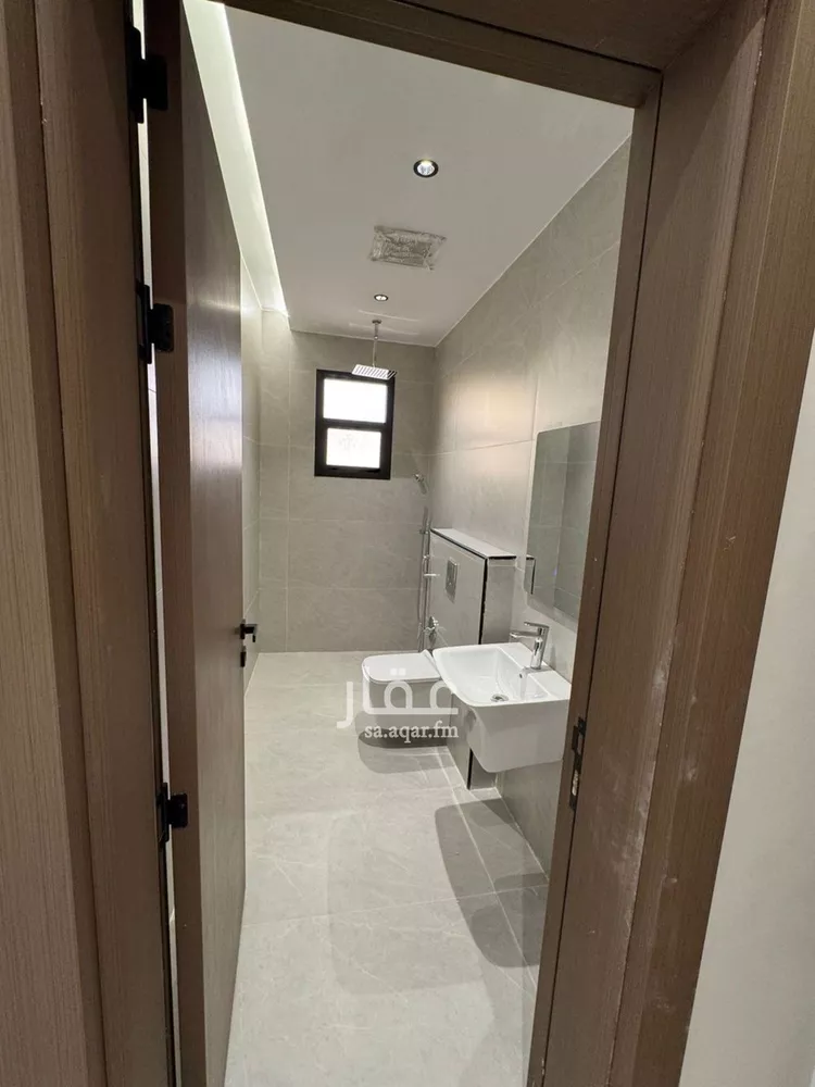 Floor for Rent in Riyadh Ash Sharq