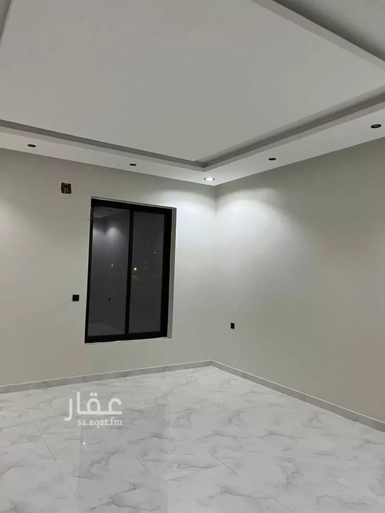 فيلا للبيع في شارع هبة الله الطيبي, حي المهدية, مدينة الرياض, منطقة الرياض صورة 2