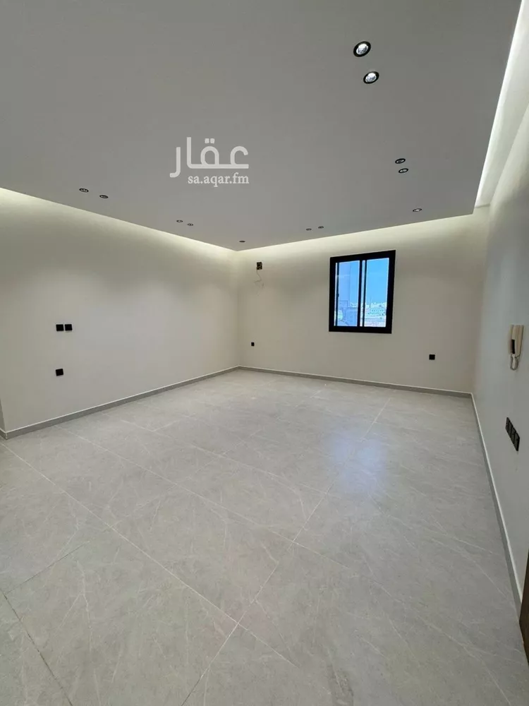 Floor for Rent in Riyadh Ash Sharq 6