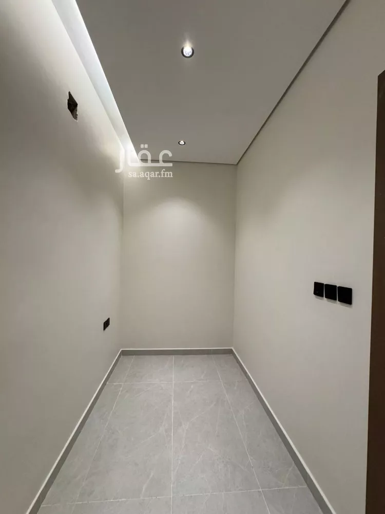 Floor for Rent in Riyadh Ash Sharq 13
