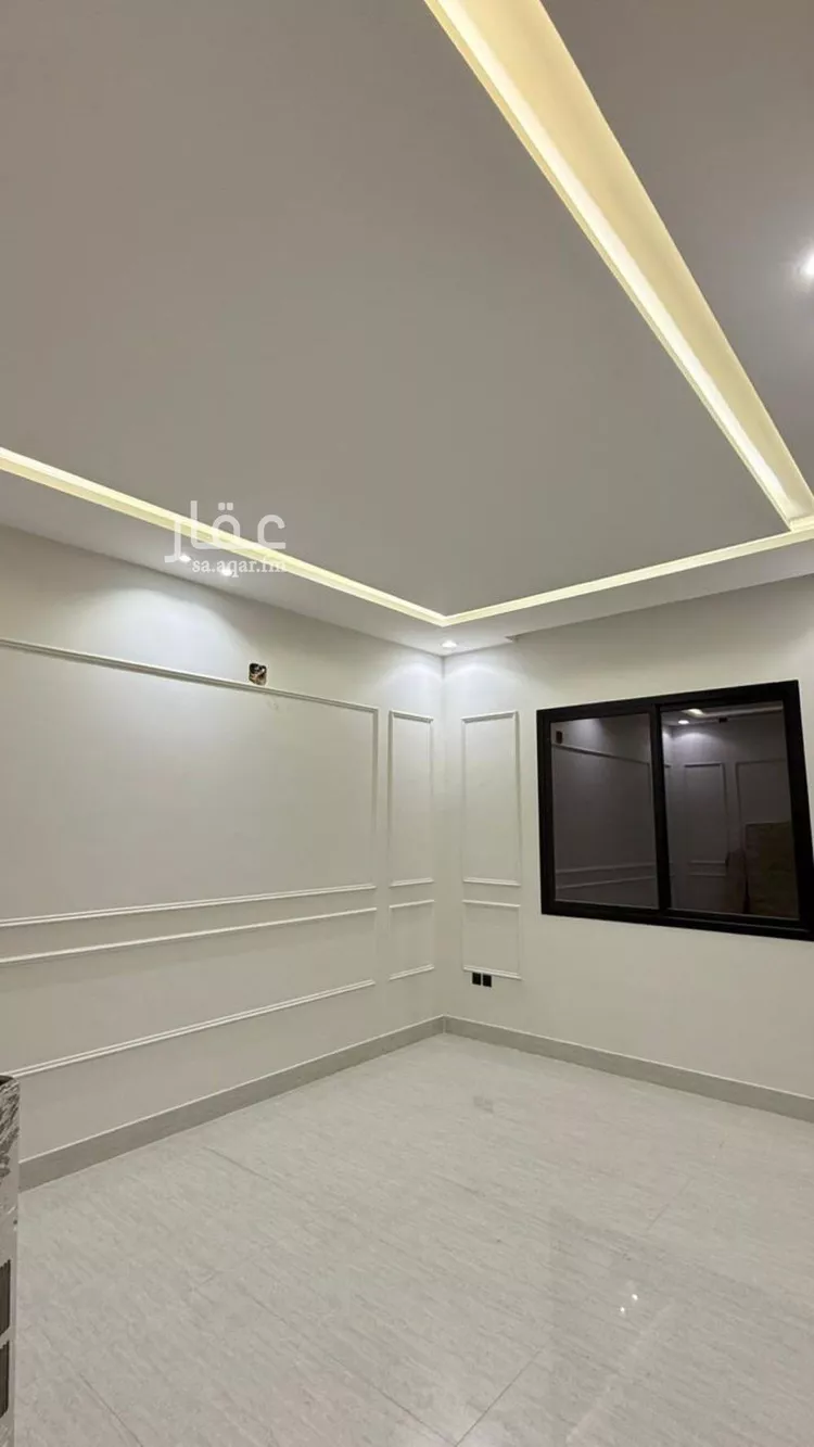 Floor for Sale in Riyadh Al Janadriyah 12