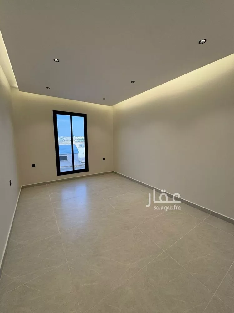 Floor for Rent in Riyadh Ash Sharq 17