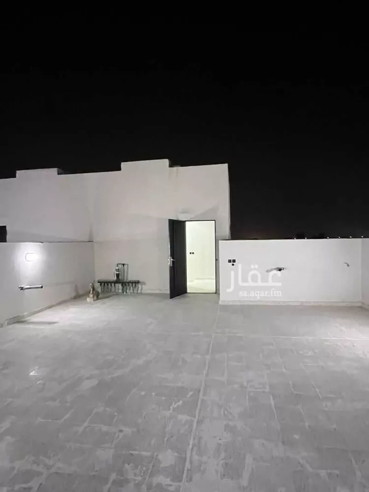 فيلا للبيع في شارع هبة الله الطيبي, حي المهدية, مدينة الرياض, منطقة الرياض صورة 4