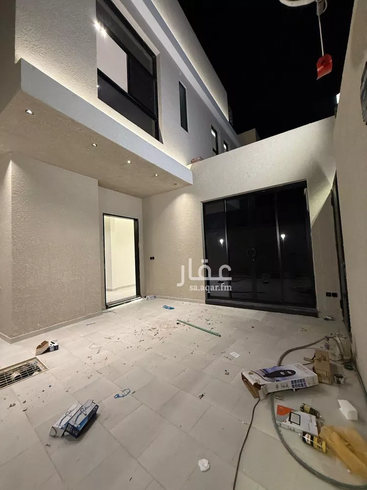 دور للبيع في شارع عثمان الرويني, حي البيان, مدينة الرياض, منطقة الرياض 12