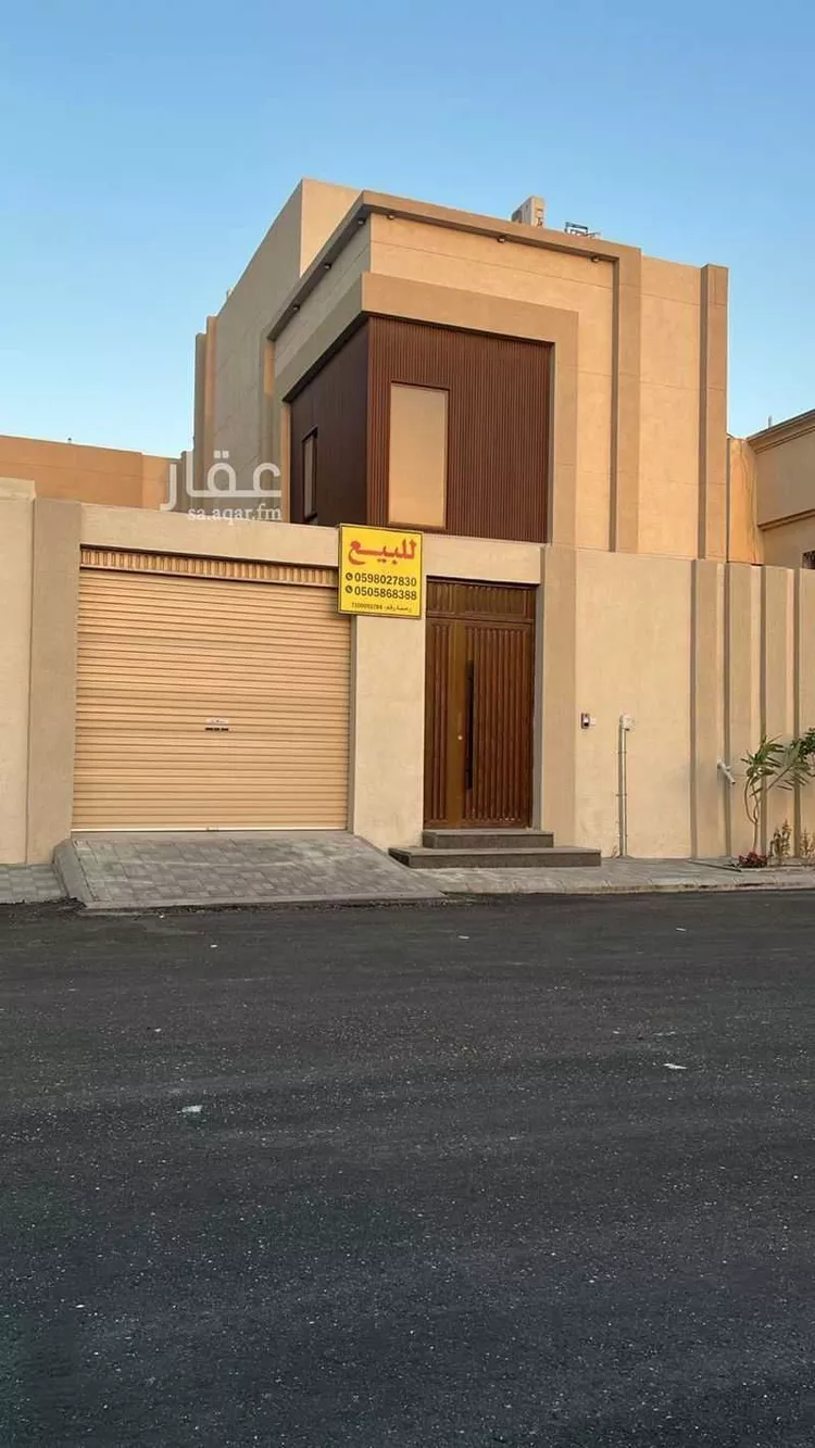 فيلا للبيع في شارع شهاب بن مالك, حي الشاطئ الشرقي, مدينة الدمام, المنطقة الشرقية