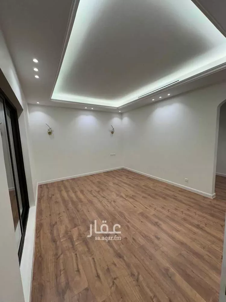 فيلا للبيع في حي الشاطئ الغربي, مدينة الدمام, المنطقة الشرقية صورة 2