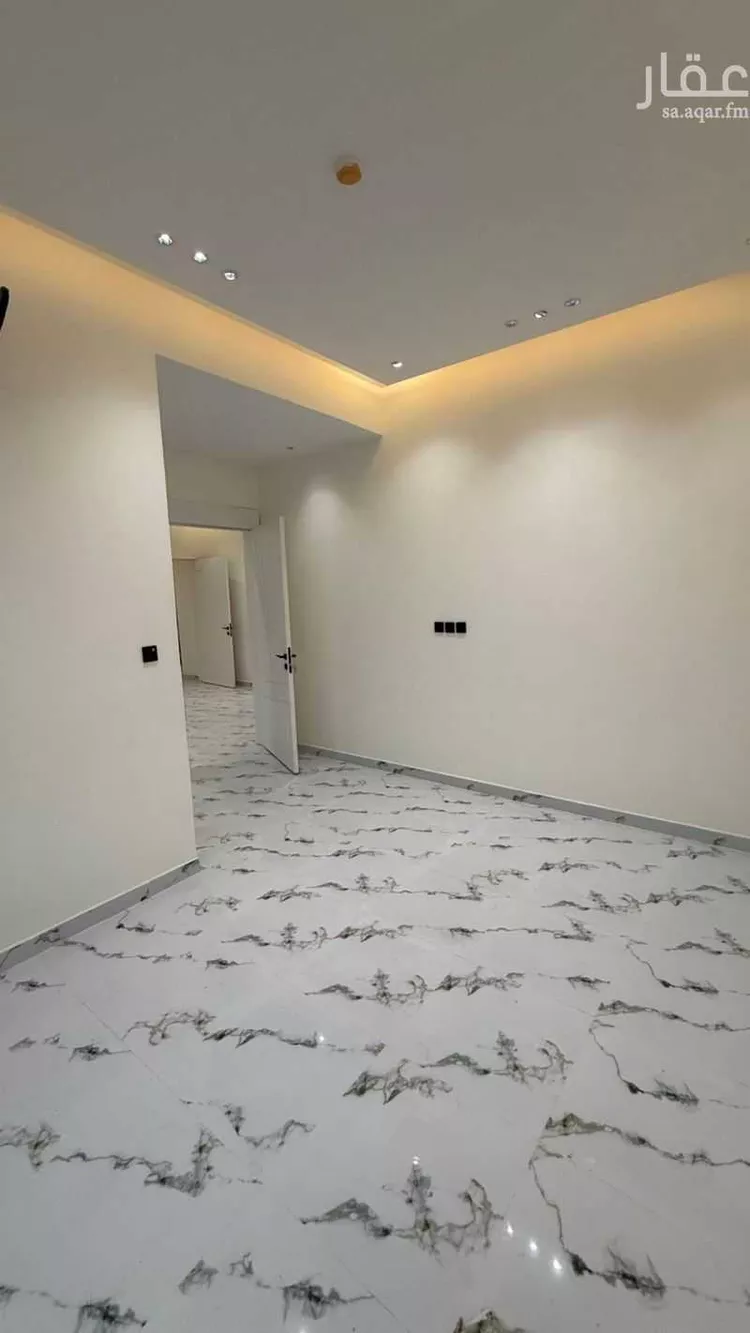 عمارة للبيع في شارع زياد الباهلي, حي العوالي, مدينة الرياض, منطقة الرياض صورة 5