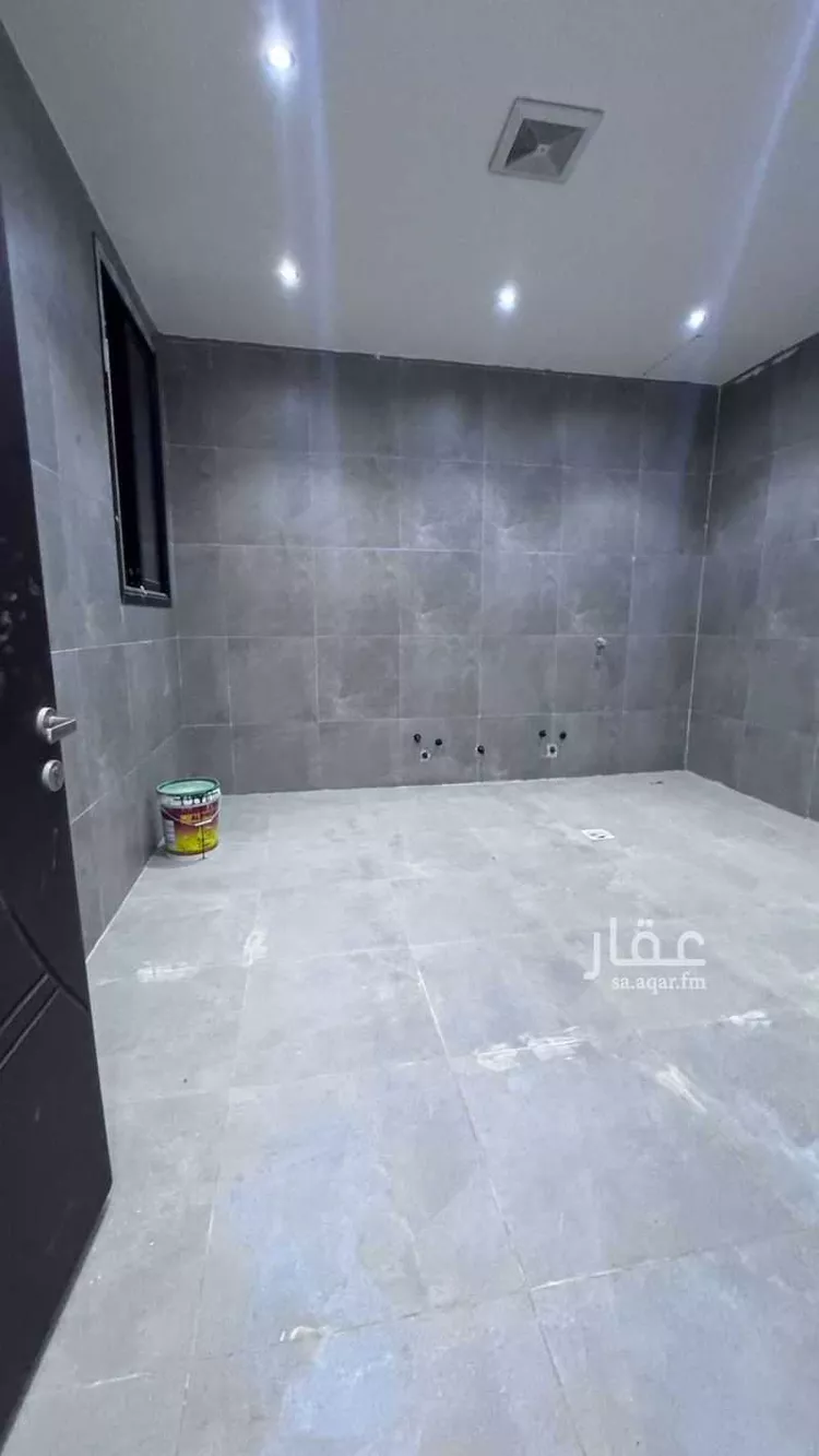 دور للبيع في شارع اسماء بنت يزيد, حي المعيزيلة, مدينة الرياض, منطقة الرياض صورة 3