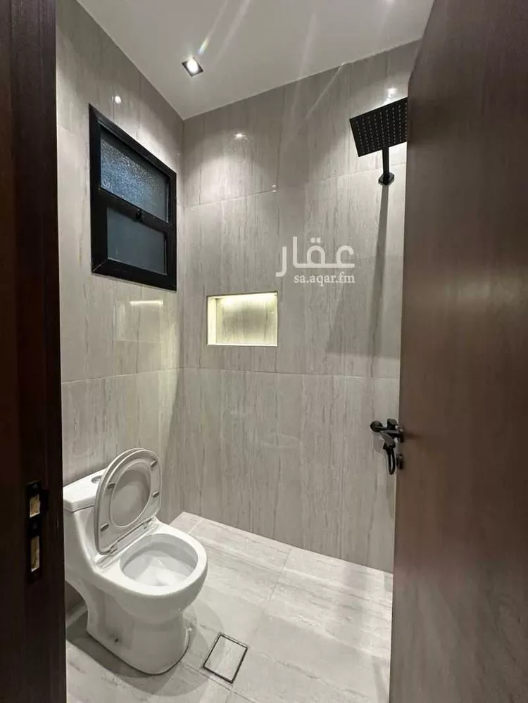دور للبيع في شارع سلمة بن شبيب, حي البيان, مدينة الرياض, منطقة الرياض 9