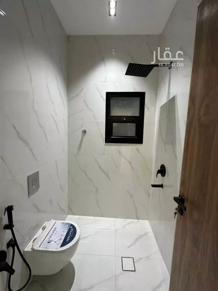 فيلا للبيع في شارع جبل العوينات, حي القادسية, مدينة الرياض, منطقة الرياض 22