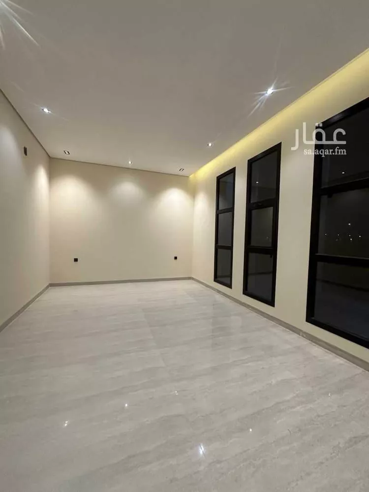 فيلا للبيع في شارع عيسى ابن سلمان خليفه, حي المعيزيلة, مدينة الرياض, منطقة الرياض 14