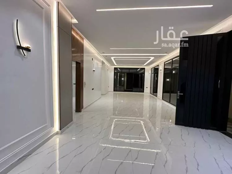 فيلا للبيع في شارع جبل العوينات, حي القادسية, مدينة الرياض, منطقة الرياض 18