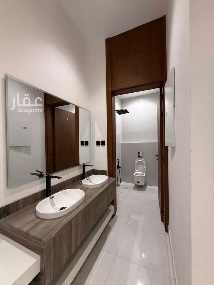 دور للبيع في شارع عبدالله بن سويدة, حي المعيزيلة, مدينة الرياض, منطقة الرياض 6