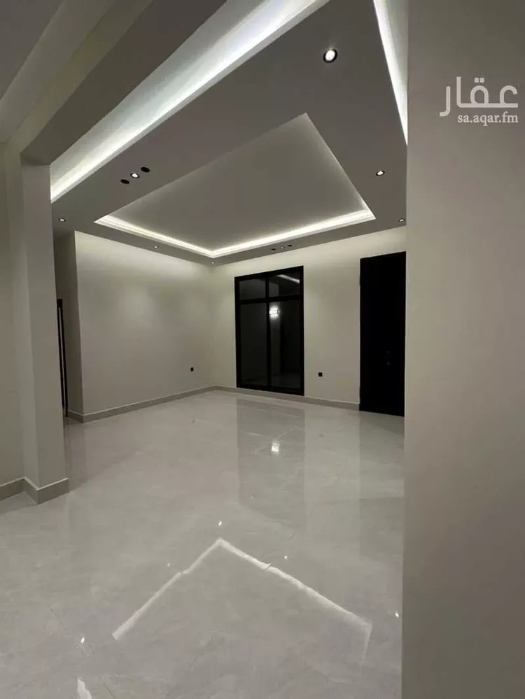 Floor for Sale in Riyadh Ash Sharq 9