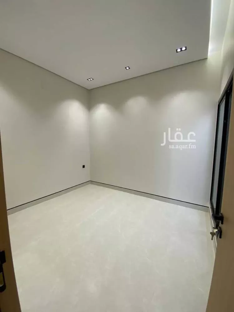 فيلا للبيع في شارع عبدالوهاب التميمي, حي الرمال, مدينة الرياض, منطقة الرياض صورة 2