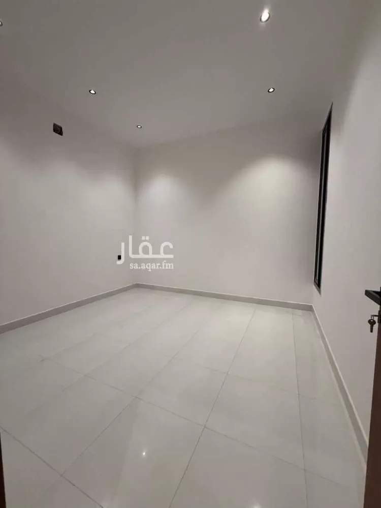 دور للبيع في شارع عبدالله بن سويدة, حي المعيزيلة, مدينة الرياض, منطقة الرياض 11