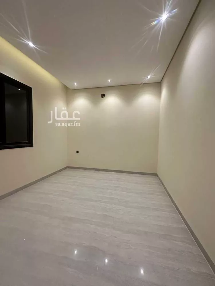 فيلا للبيع في شارع عيسى ابن سلمان خليفه, حي المعيزيلة, مدينة الرياض, منطقة الرياض 10