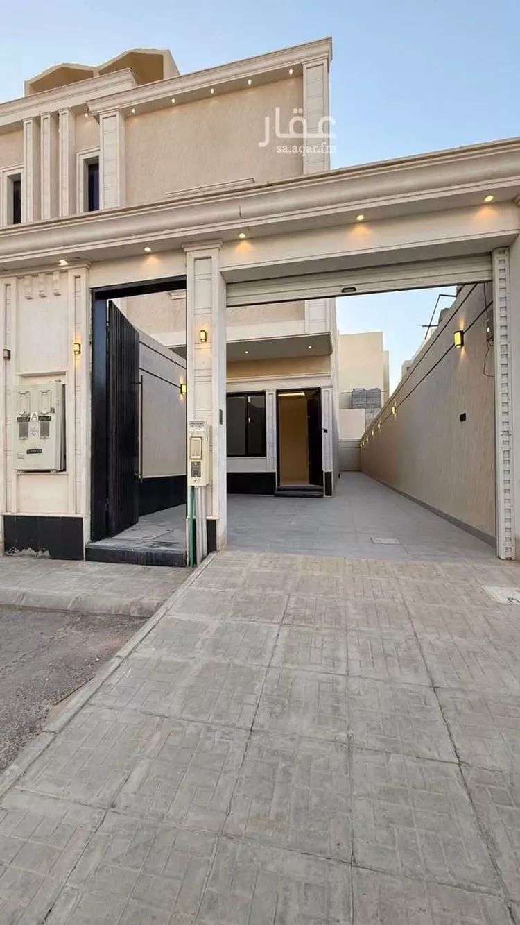 دور للبيع في شارع رقم 124, حي الجنادرية, مدينة الرياض, منطقة الرياض 1 صورة