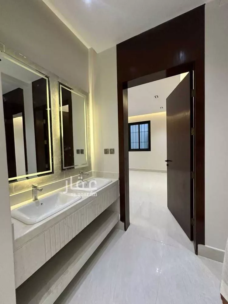 دور للبيع في شارع الضياء, حي الجنادرية, مدينة الرياض, منطقة الرياض 8