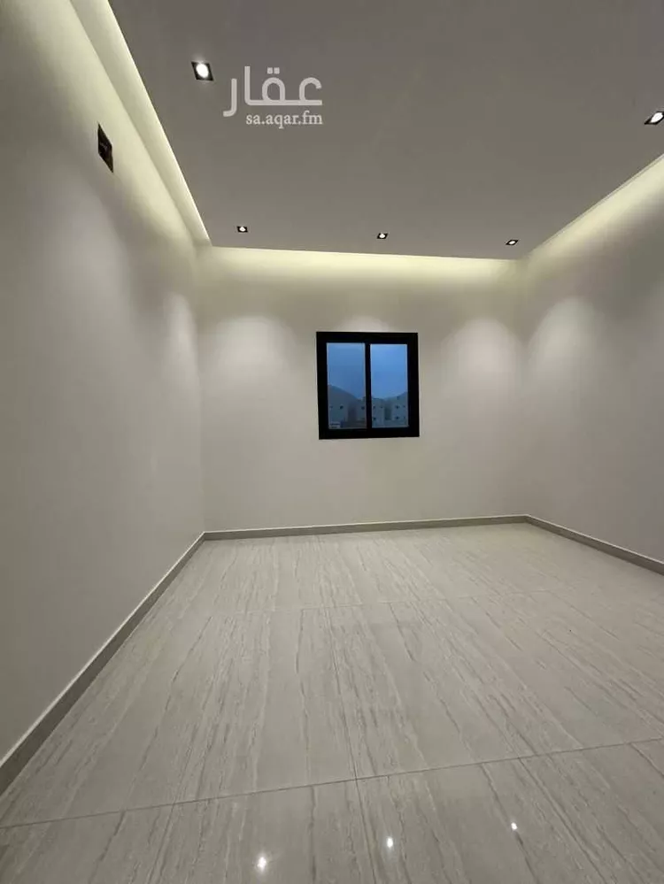 دور للبيع في شارع سلمة بن شبيب, حي البيان, مدينة الرياض, منطقة الرياض 10