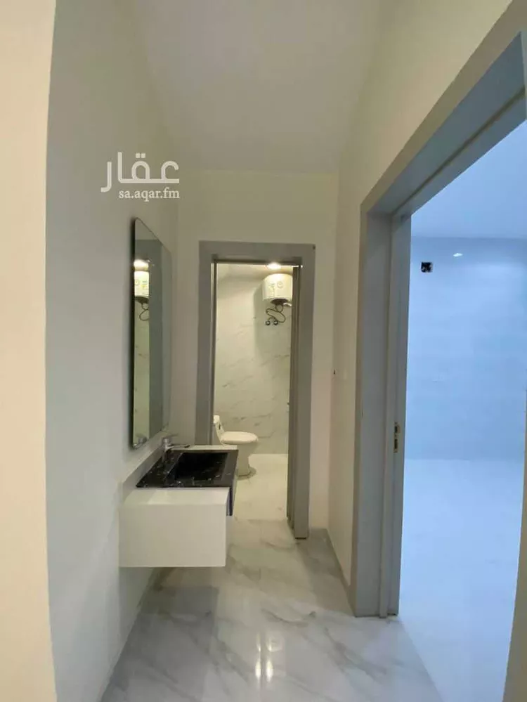 فيلا للبيع في شارع أبي العز الحبشي, حي المرجان, مدينة الرياض, منطقة الرياض 11