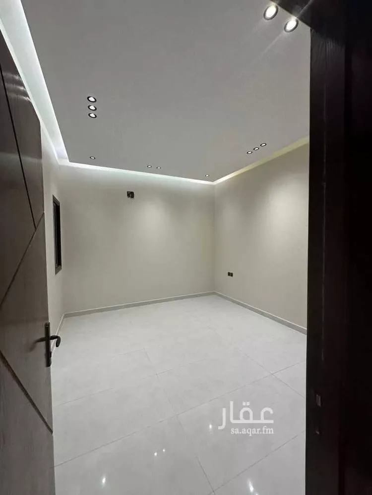 دور للبيع في شارع رقم 122, حي الجنادرية, مدينة الرياض, منطقة الرياض صورة 3
