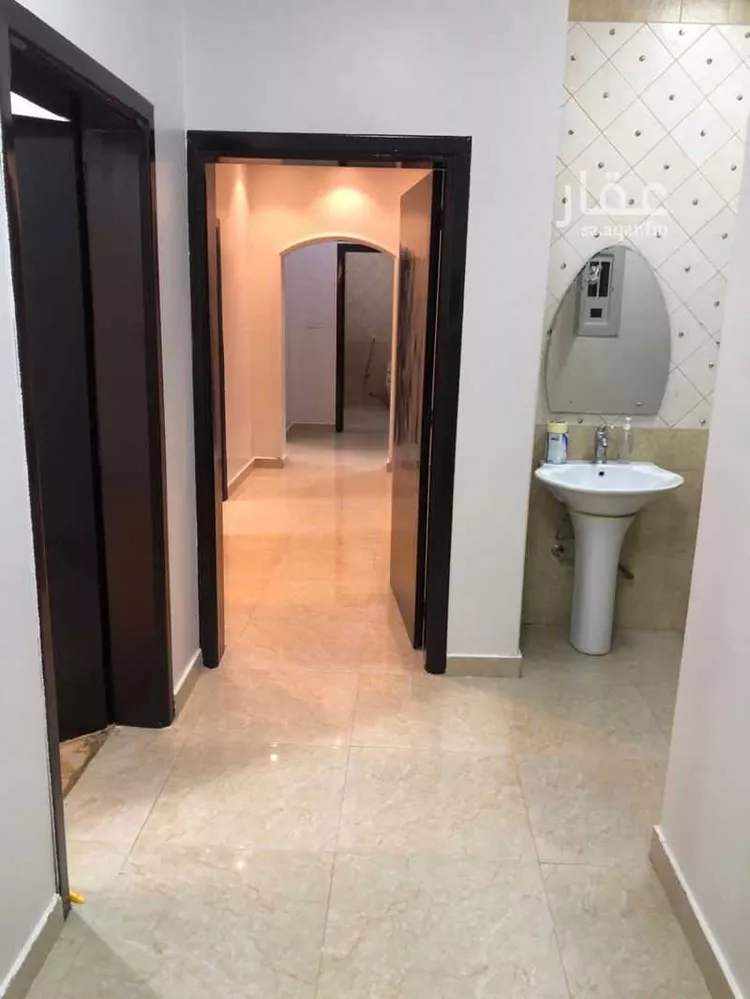 شقة للبيع في شارع سويد بن النعمان, حي العزيزية, مدينة الرياض, منطقة الرياض 7