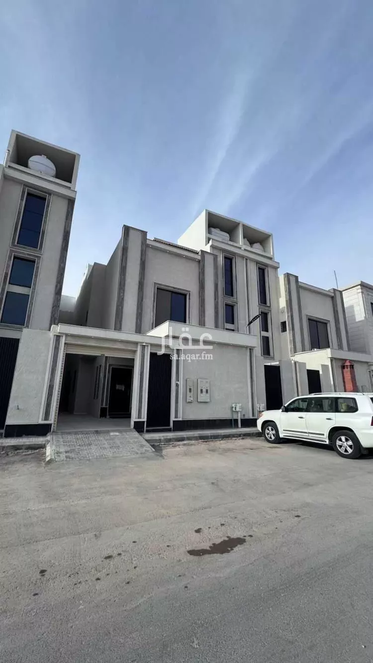 دور للبيع في شارع اسماء بنت يزيد, حي المعيزيلة, مدينة الرياض, منطقة الرياض