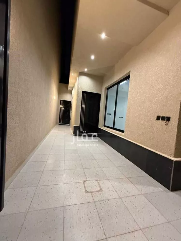 دور للبيع في شارع عبدالله بن سويدة, حي المعيزيلة, مدينة الرياض, منطقة الرياض صورة 4