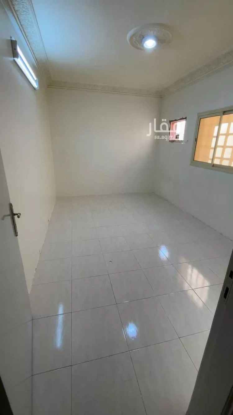 شقة للإيجار في شارع الغراره, حي إشبيلية, مدينة الرياض, منطقة الرياض صورة 3
