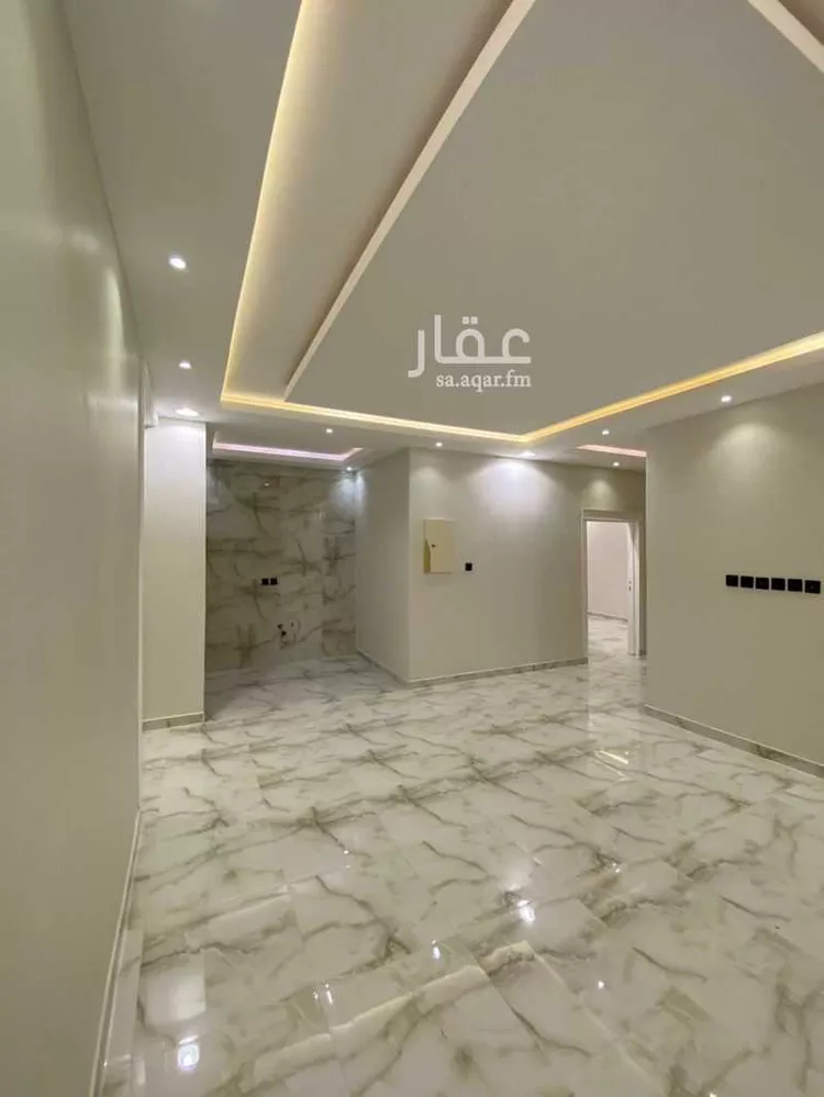 فيلا للبيع في شارع زينب بنت أبي سلمة, حي الرمال, مدينة الرياض, منطقة الرياض صورة 4