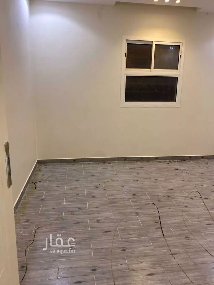 دور للبيع في شارع عاقل بن حبيب, حي عكاظ, مدينة الرياض, منطقة الرياض صورة 5