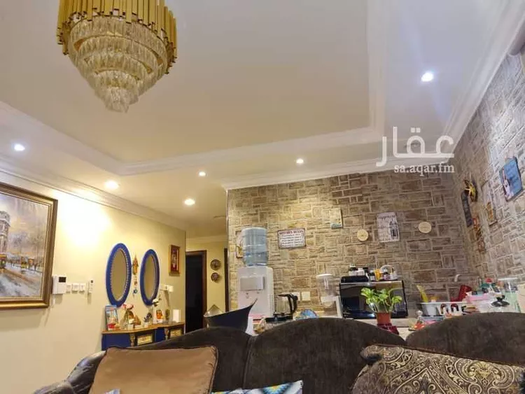 فيلا للبيع في شارع المضمار, حي الوادي, مدينة الرياض, منطقة الرياض صورة 5