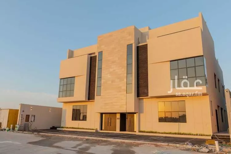 دور للبيع في شارع محمد بن بشار, حي القيروان, مدينة الرياض, منطقة الرياض صورة 3