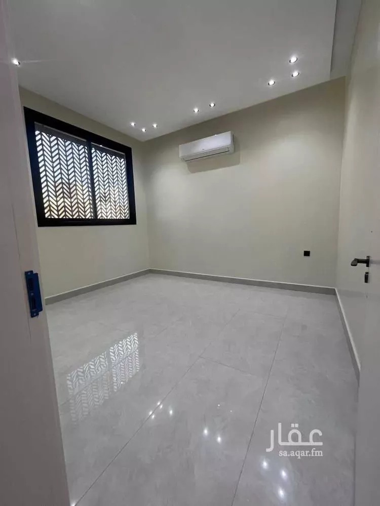 فيلا للإيجار في شارع إبراهيم بن حسين ، حي الرمال ، الرياض ، منطقة الرياض صورة 3