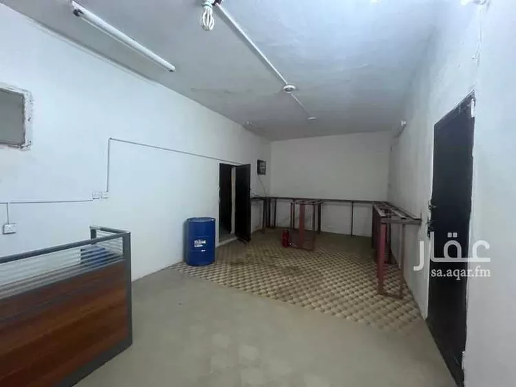 مستودع للإيجار في شارع عبدالله بن عمر, حي النزهة, مدينة ابو عريش - ابو عريش, منطقة جازان صورة 5