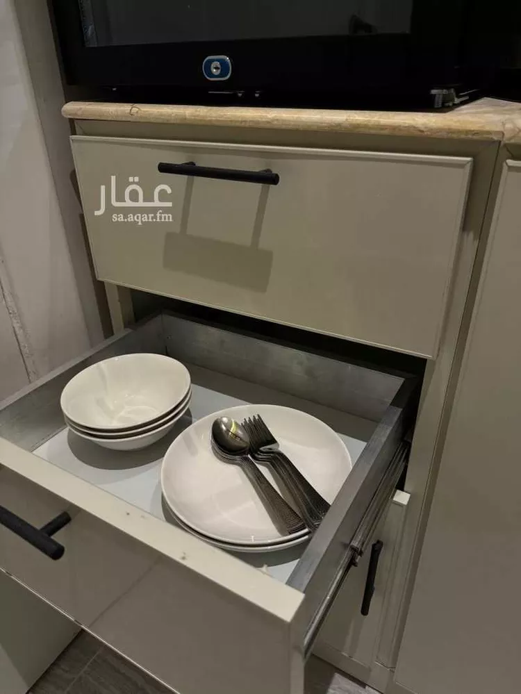 استديو مفروش للحجز في طريق الامام سعود بن عبدالعزيز بن محمد الفرعي ، حي المصيف ، الرياض ، منطقة الرياض