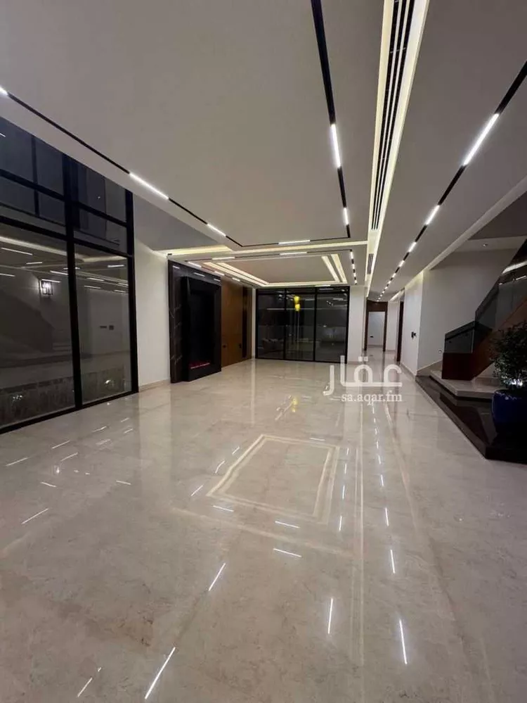 Villa for Sale in Riyadh Al Malqa 12