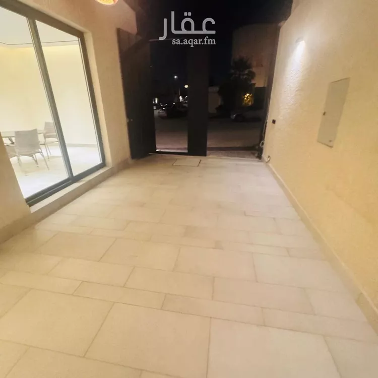 فيلا للبيع في شارع رقم 345, حي الملقا, مدينة الرياض, منطقة الرياض صورة 2