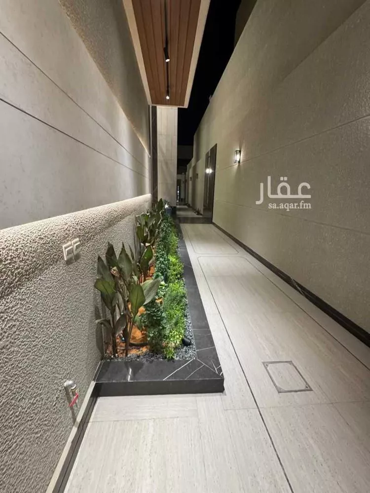 Villa for Sale in Riyadh Al Malqa 17