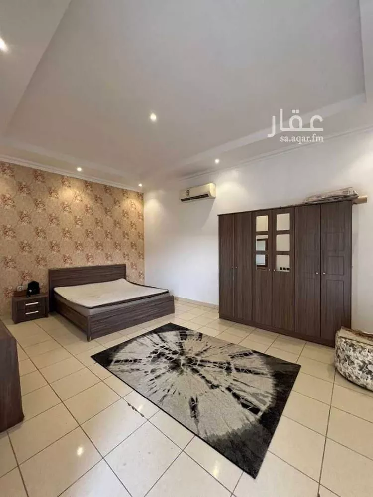 استراحة للإيجار في شارع ابن ثمامه, حي الجلدة, مدينة عنيزة, منطقة القصيم صورة 3