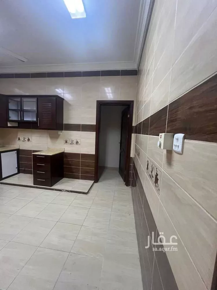شقة للإيجار في شارع ملازم/سعد الزهراني, حي الفيصلية الجنوبية, مدينة تبوك, منطقة تبوك صورة 5