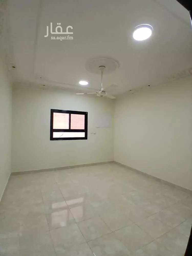 شقة للإيجار في شارع شهيد الدين والوطن رقيب/ سيف العنزي, حي الفيصلية الجنوبية, مدينة تبوك, منطقة تبوك صورة 4
