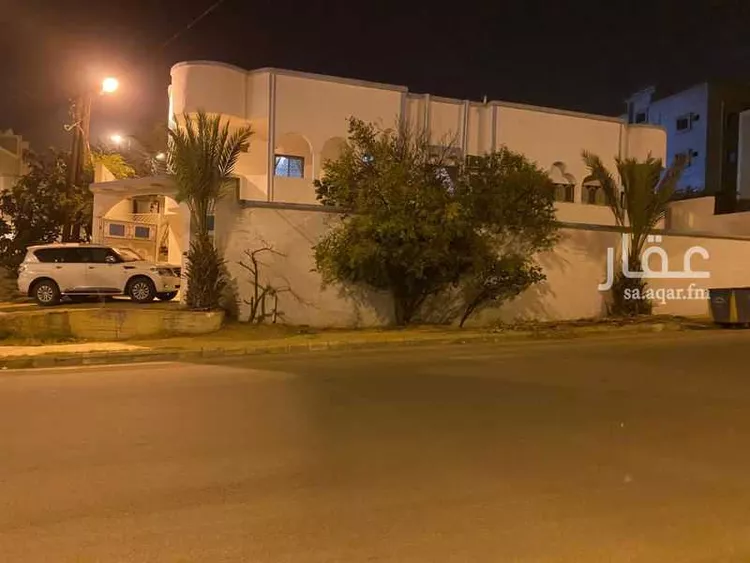 فيلا للبيع في شارع ابي العباس النحوي, حي السلام, مدينة بلجرشي, منطقة الباحة صورة 2