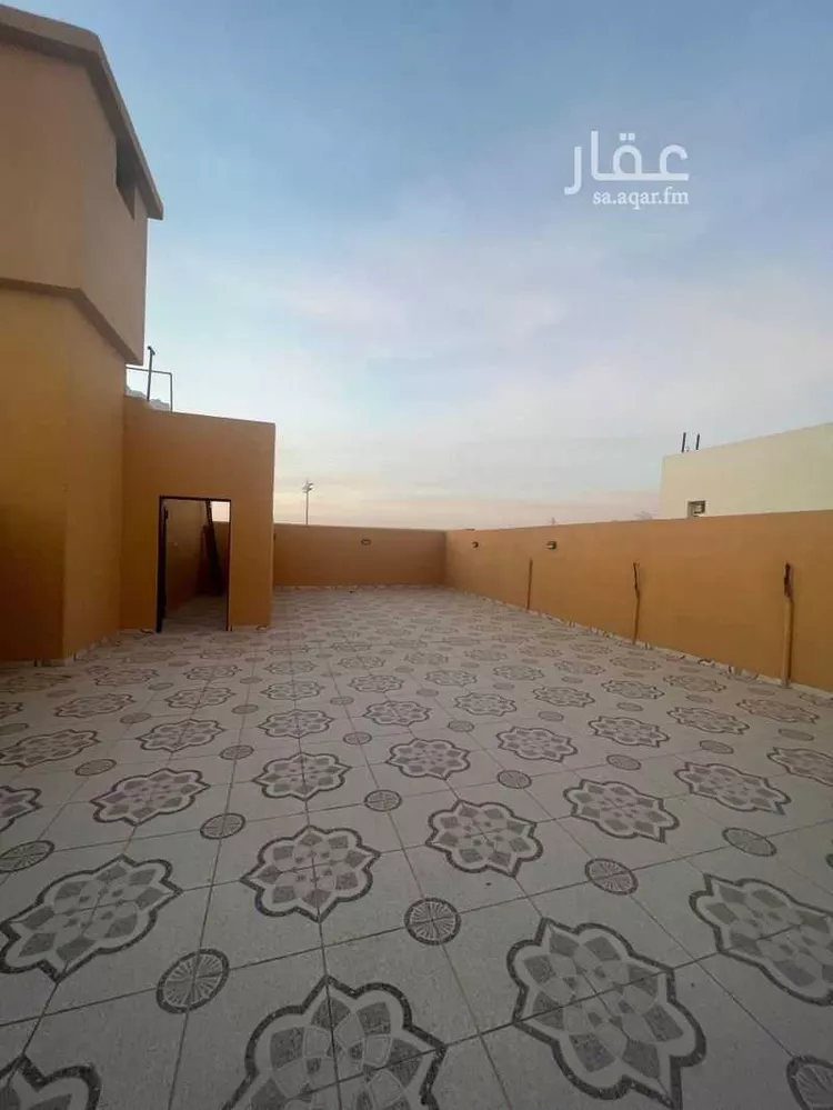 فيلا للبيع في شارع عبدالهادي محمد مذهان البلوي, حي الريان, مدينة تبوك, منطقة تبوك صورة 3