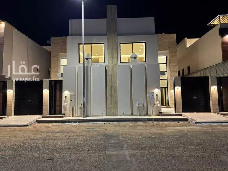 فيلا للبيع في شارع شهيد الدين والوطن رئيس رقباء/ عبد الله الصيعري, حي سلطانة, مدينة تبوك, منطقة تبوك