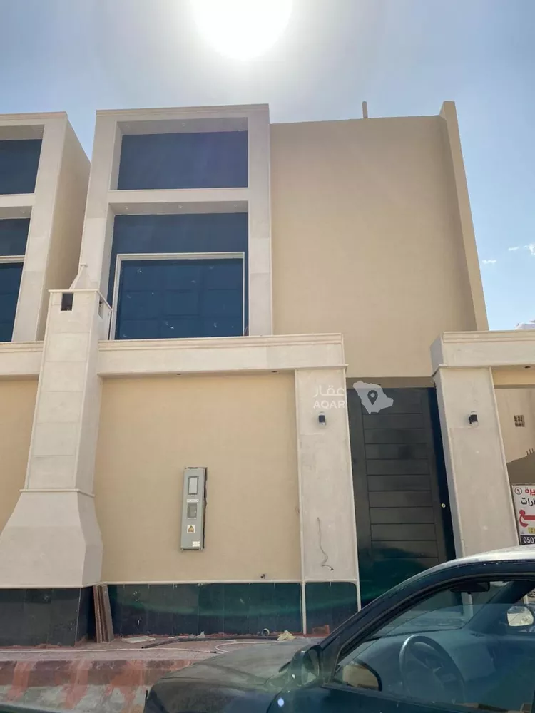 فيلا للبيع في شارع رقم 405, حي ظهرة لبن, مدينة الرياض, منطقة الرياض